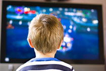 Tres alternativas para que sus hijos vean menos televisión