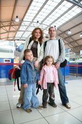 Reduzca riesgos si viaja con menores de edad al extranjero
