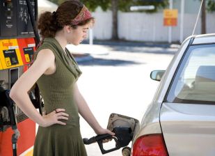 Cinco formas de reducir el consumo de gasolina