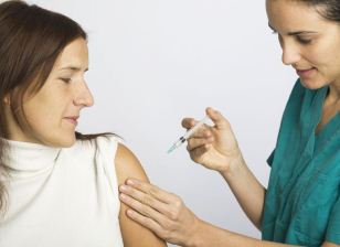 La vacuna de la influenza protege contra tres tipos de virus