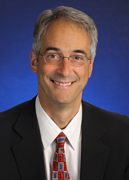 David Sayen es administrador regional de Medicare en California, Arizona, Nevada, Hawaii y los territorios en fideicomiso del Pacífico.