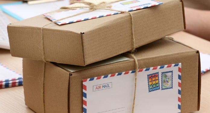 Paquetes listos para ser enviados por correo