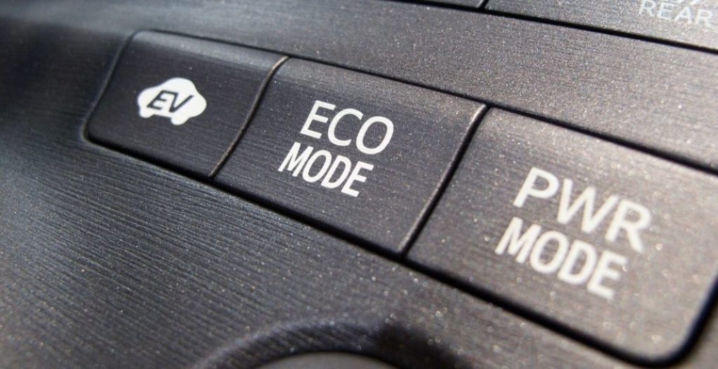 Qué significa el modo Eco en un carro y qué tan seguro es usarlo en carretera