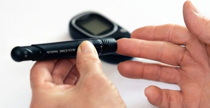 Latinos, el grupo más afectado por diabetes en Estados Unidos Latinos, el grupo más afectado por diabetes en Estados Unidos