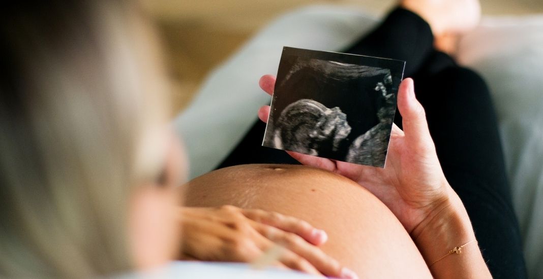 Madre subrogada: ¿cuánto cobra una mujer por alquilar su vientre en EU?
