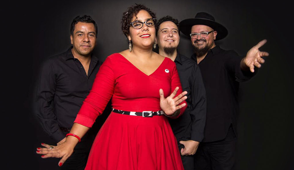 Celebre Memorial Day con música latina en el Condado de Orange