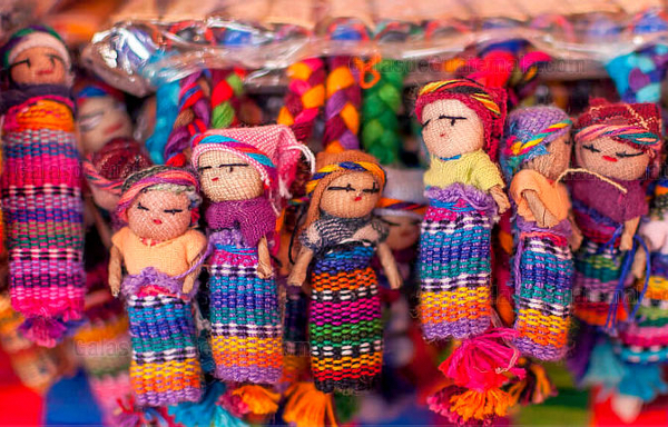 Muñecas artesanales de Guatemala