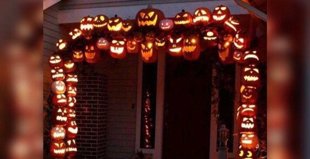 Halloween se vive con decoración de calabazas