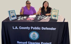 Representantes del proyecto para limpiar antecedentes penales